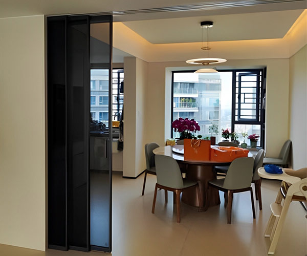 Melampirkan balkon dengan kaca ekstra - besar + pintu yang tidak terlihat, rumah saya langsung muncul 20㎡ lebih besar.